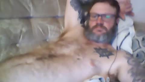 Snapshot of newbreed666 chatting on December 2024 10:28:02 PM NEWBREED666 online show from December 2024 10:28:02 PM