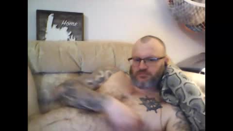 Snapshot of newbreed666 chatting on February 2025 01:38:01 AM NEWBREED666 online show from February 2025 01:38:01 AM