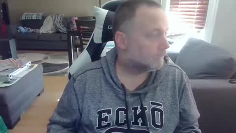 NewWorld online show from September 2025 07:04:01 PM