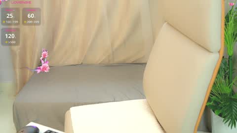 Snapshot of nhatlinhnguyen chatting on May 2026 07:27:02 AM nhatlinhnguyen online show from May 2026 07:27:02 AM
