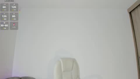 Nia online show from February 2025 01:11:02 PM