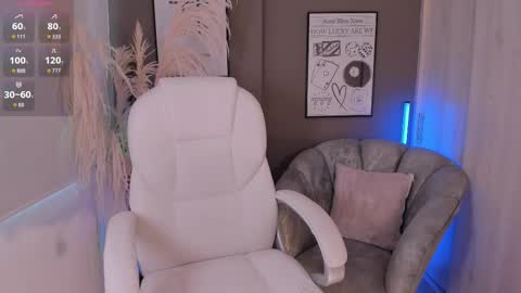 Nia online show from January 2026 01:06:02 PM