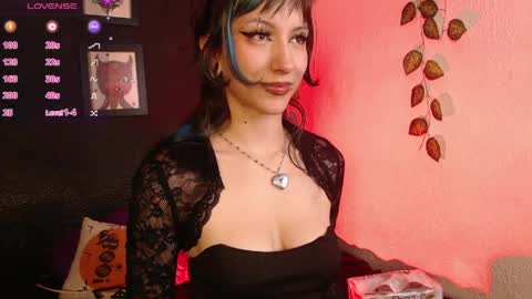 Snapshot of niakat_ chatting on June 2026 07:47:02 AM niakat online show from June 2026 07:47:02 AM