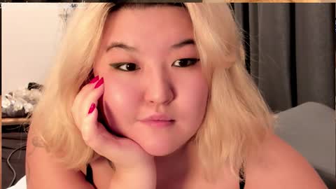 Kim online show from December 2025 11:08:02 AM