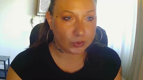 Nicci babyyy online show from September 2025 03:35:02 PM