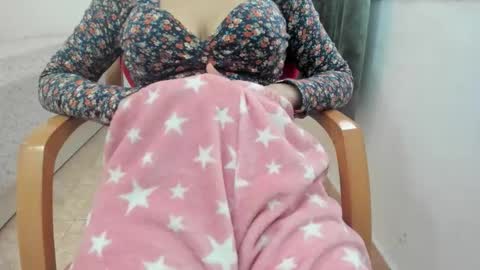 Snapshot of nicebrown chatting on October 2025 10:49:01 AM Sfora online show from October 2025 10:49:01 AM