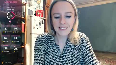 Kathrine online show from October 2025 05:40:02 PM