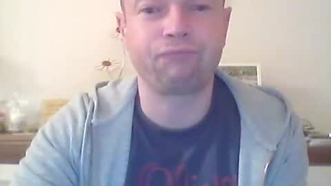 nick1990b online show from September 2025 05:51:02 PM