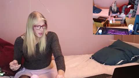 Snapshot of nicktu52 chatting on February 2026 01:39:02 AM nicktuuk online show from February 2026 01:39:02 AM