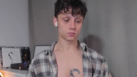 Nicky Neal online show from December 2024 01:40:01 AM