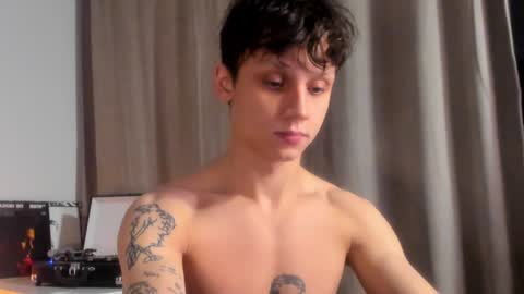 Nicky Neal online show from December 2024 12:25:01 AM