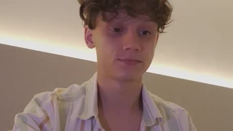 Nicky Neal online show from October 2025 12:47:01 AM