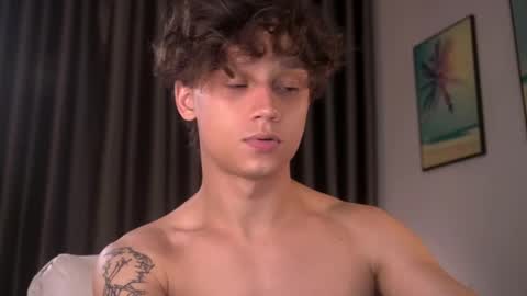 Snapshot of nicky_neal chatting on May 2026 09:47:02 AM Nicky Neal online show from May 2026 09:47:02 AM