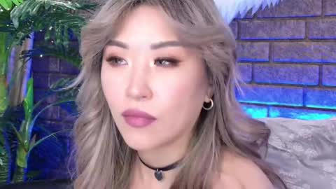 Today is my 41st birthday  And in 2 hours Im waiting for you on the stream Stock up on tokens and a good mood Nicky online show from February 2025 01:02:01 PM