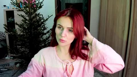 Snapshot of nicky_weekends chatting on December 2024 12:05:01 PM Nicky Weekends online show from December 2024 12:05:01 PM