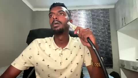 Snapshot of nickyle63 chatting on May 2026 02:56:02 PM james online show from May 2026 02:56:02 PM