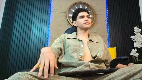 nico_monroet online show from May 2026 11:45:02 PM
