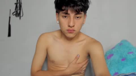 Nico  online show from December 2024 04:26:02 AM