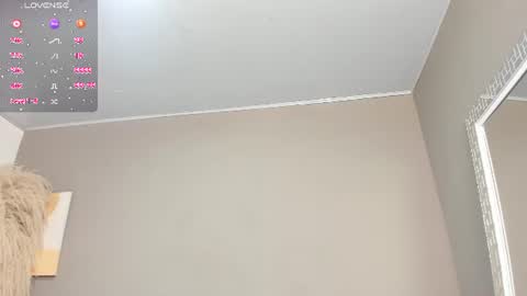 nicohillx online show from August 2026 07:57:02 PM