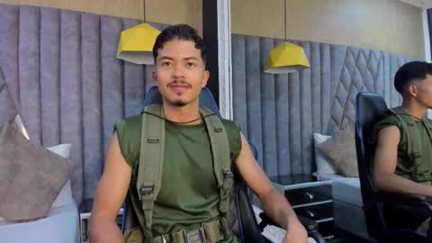 Nicolai online show from November 2025 11:47:02 AM