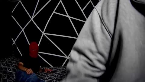 nicolas_and_alexa online show from November 2025 10:12:01 PM