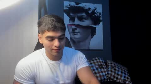 Snapshot of nicolasmuscle chatting on April 2026 05:08:02 PM Andres online show from April 2026 05:08:02 PM