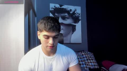 Snapshot of nicolasmuscle chatting on June 2026 04:45:02 PM Andres online show from June 2026 04:45:02 PM