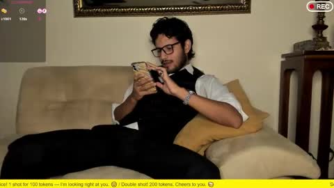 nicolasrodrii online show from November 2025 11:08:02 PM