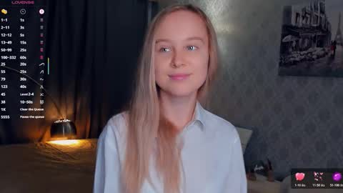 Nicoletta online show from November 2025 07:13:02 PM