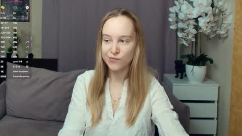 Nicoletta online show from January 2026 07:04:01 PM