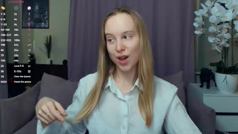 Nicoletta online show from February 2026 09:15:02 PM