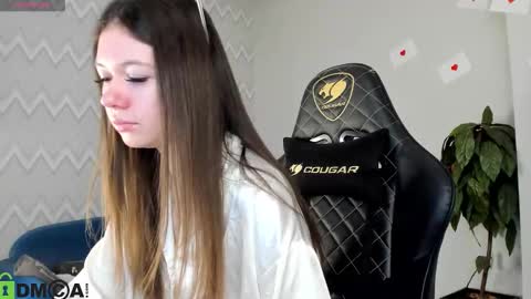 GMT7TueWedThSu 0300am-0900am. Sa 1000am-0400pm online show from February 2026 11:46:01 PM