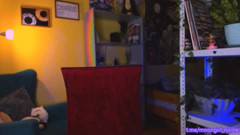 Nicole online show from November 2025 02:03:01 AM