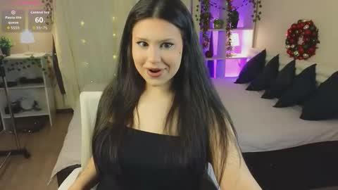 My name is Nicole. I m completely new here online show from January 2026 05:37:01 PM
