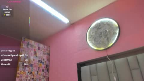Snapshot of nicole_rosales chatting on September 2025 07:27:02 PM nicole_rosales online show from September 2025 07:27:02 PM