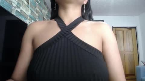 Nicole online show from March 2026 12:11:01 PM