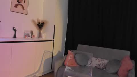 Snapshot of nicoleirisxxx chatting on September 2025 05:00:02 AM nicoleirisxxx online show from September 2025 05:00:02 AM