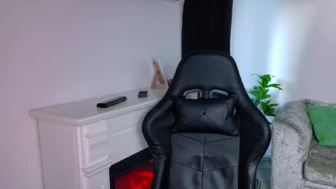 nicoleirisxxx online show from February 2026 06:09:02 AM