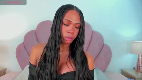 NICOLE online show from February 2025 01:05:01 PM