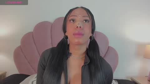 NICOLE online show from September 2025 01:04:01 PM