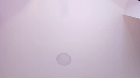 Nicolle online show from January 2025 10:04:01 PM