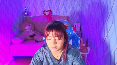 Snapshot of nicolletaylorq chatting on February 2026 04:05:02 AM Nicolle Miley online show from February 2026 04:05:02 AM