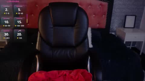 Snapshot of nicolleth chatting on February 2026 08:26:02 PM Nicollet online show from February 2026 08:26:02 PM