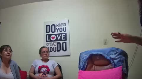 Snapshot of nicoltatiana_ chatting on September 2025 11:59:02 PM nicoltatiana_ online show from September 2025 11:59:02 PM