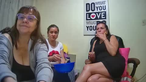 Snapshot of nicoltatiana_ chatting on September 2025 11:52:02 PM nicoltatiana_ online show from September 2025 11:52:02 PM