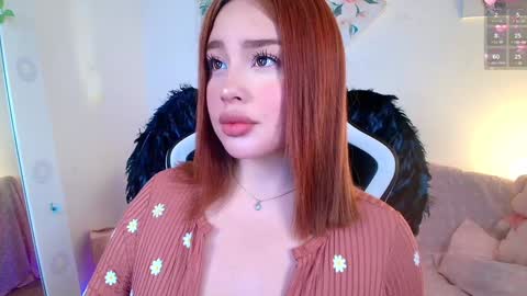 Snapshot of nicolthompsonn chatting on January 2025 02:14:01 AM Nicol online show from January 2025 02:14:01 AM