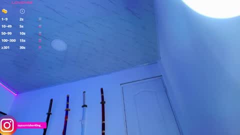 Lizzie online show from November 2025 12:33:01 AM