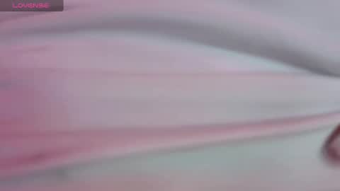 Snapshot of nicte_t chatting on October 2025 08:50:02 PM Nic online show from October 2025 08:50:02 PM