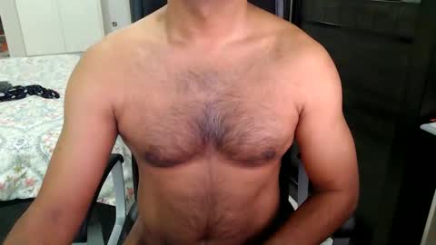 Snapshot of night_rider09711 chatting on December 2024 06:53:02 AM night_rider09711 online show from December 2024 06:53:02 AM