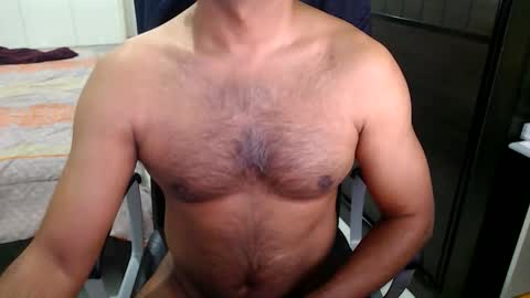 Snapshot of night_rider09711 chatting on December 2024 10:14:02 PM night_rider09711 online show from December 2024 10:14:02 PM